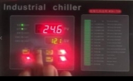 冷水机微电脑控制器温度设定